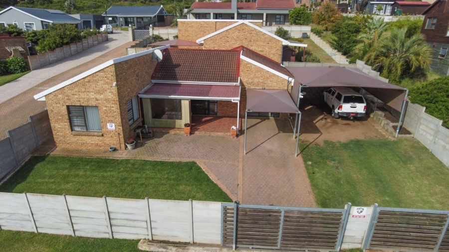 3 Bedroom Property for Sale in Dana Bay Western Cape